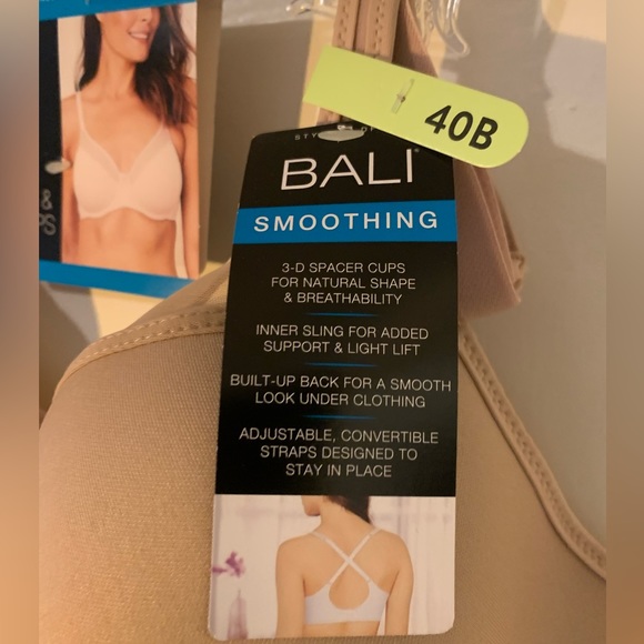 Bali Ultra Light Smoothing Underwire Bra. 40B. Light tan. - Picture 2 of 5
